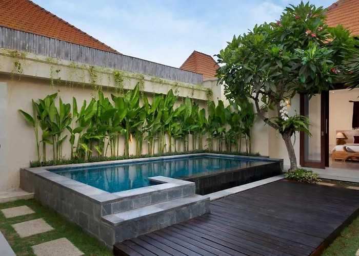 Apanya Villa *